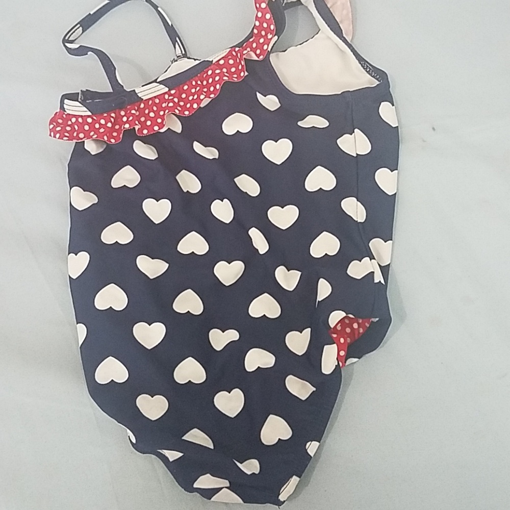 Bathing suit